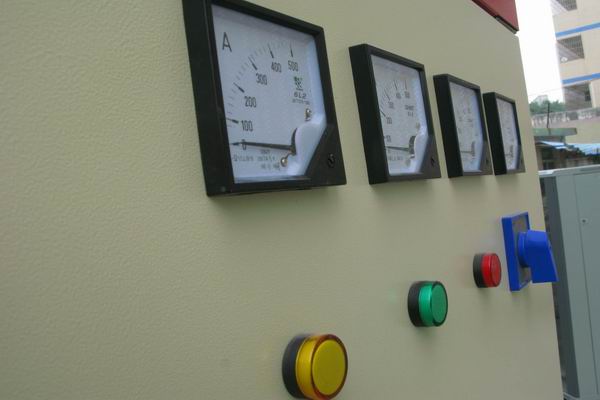 榆社配电箱-3683讲讲配电箱的操作和检修步